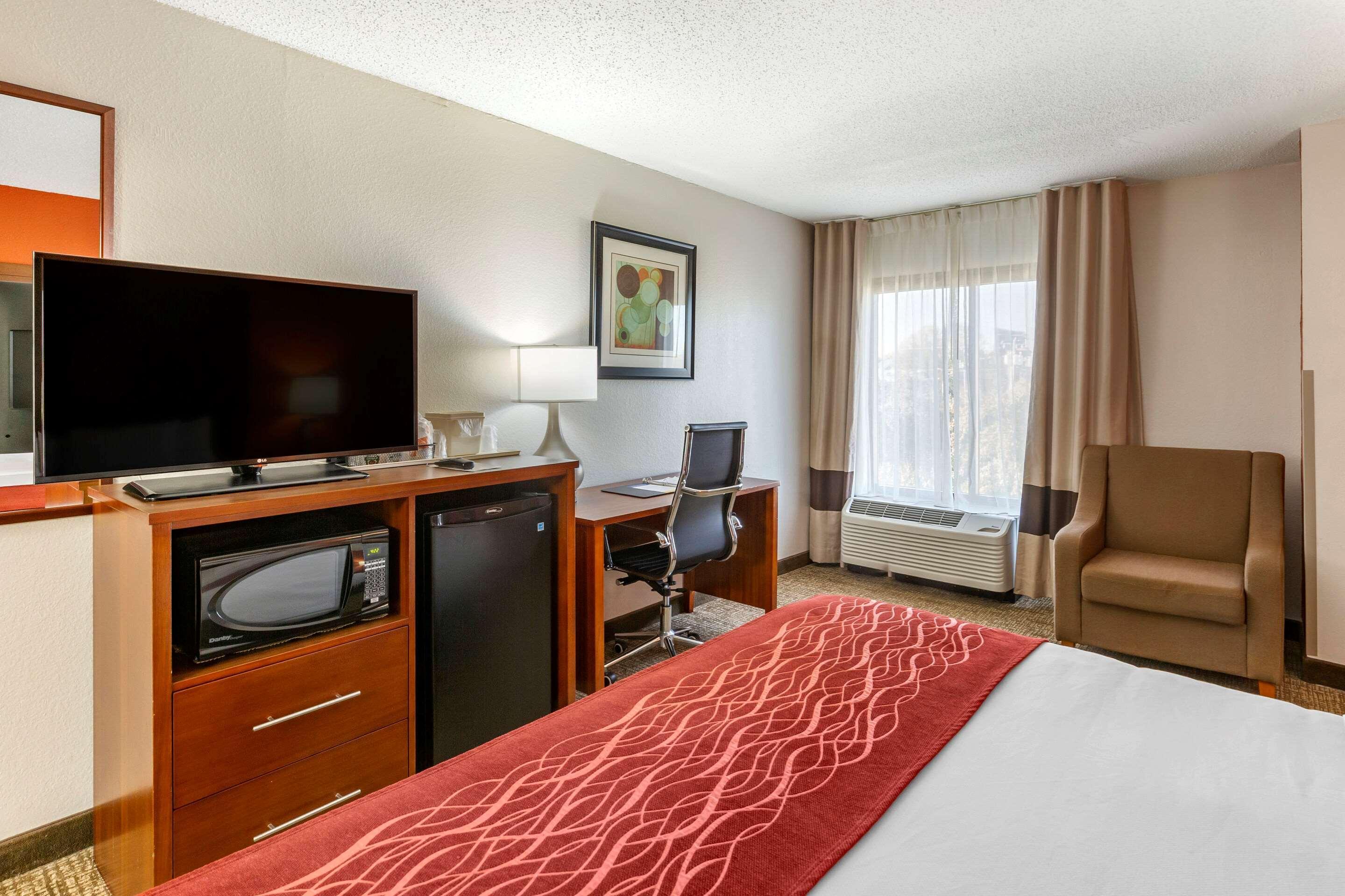 Comfort Inn Greensboro - Kernersville Exteriér fotografie