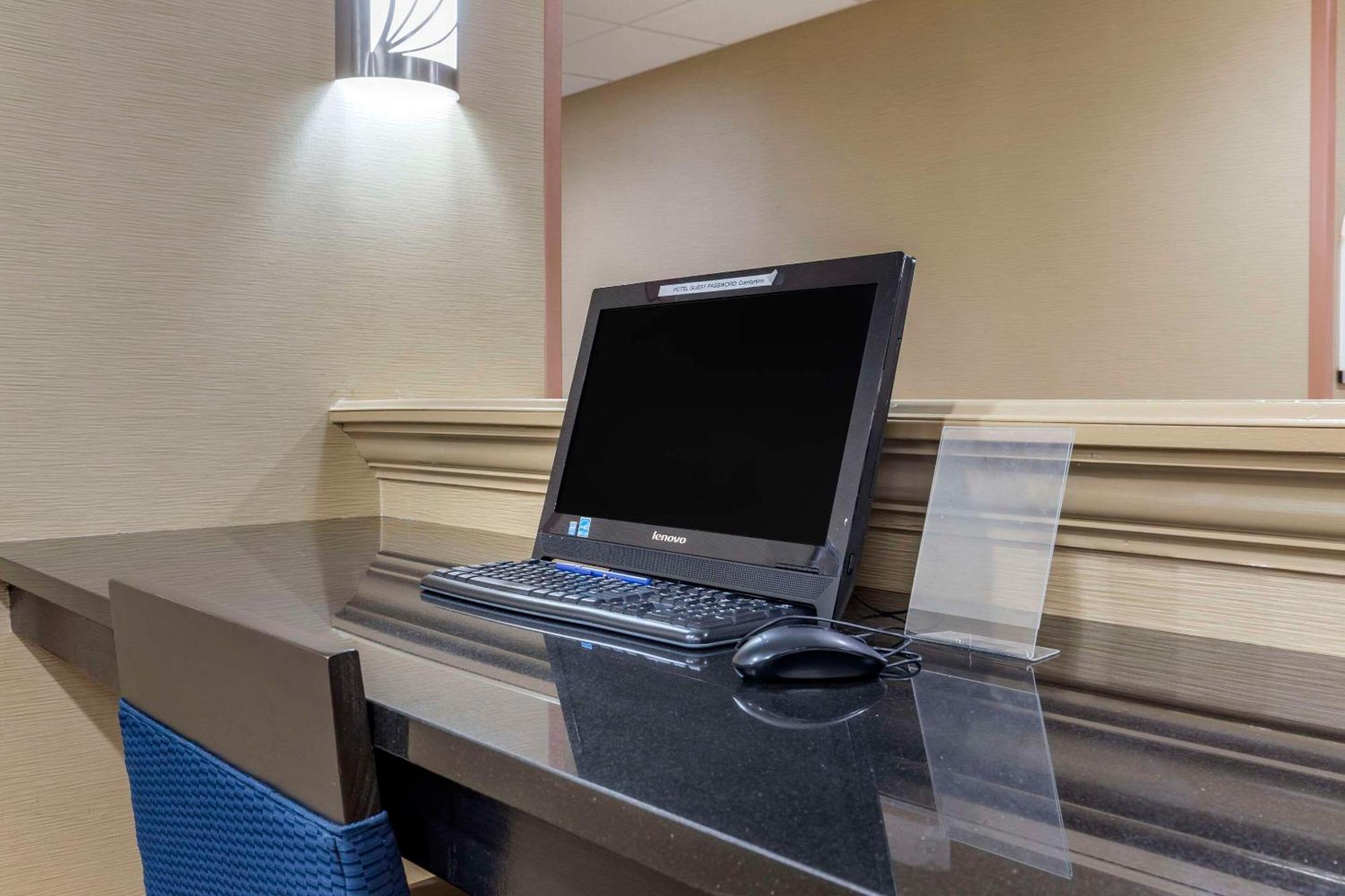 Comfort Inn Greensboro - Kernersville Exteriér fotografie
