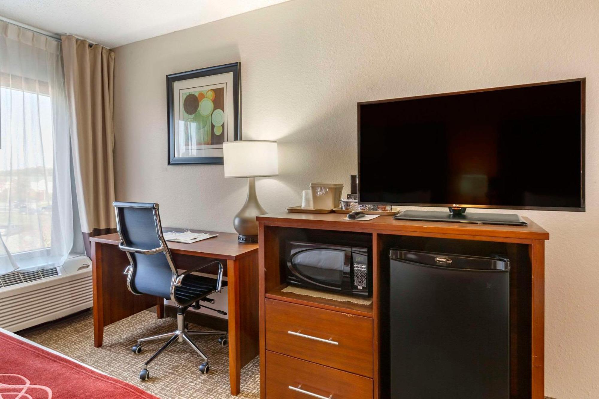Comfort Inn Greensboro - Kernersville Exteriér fotografie